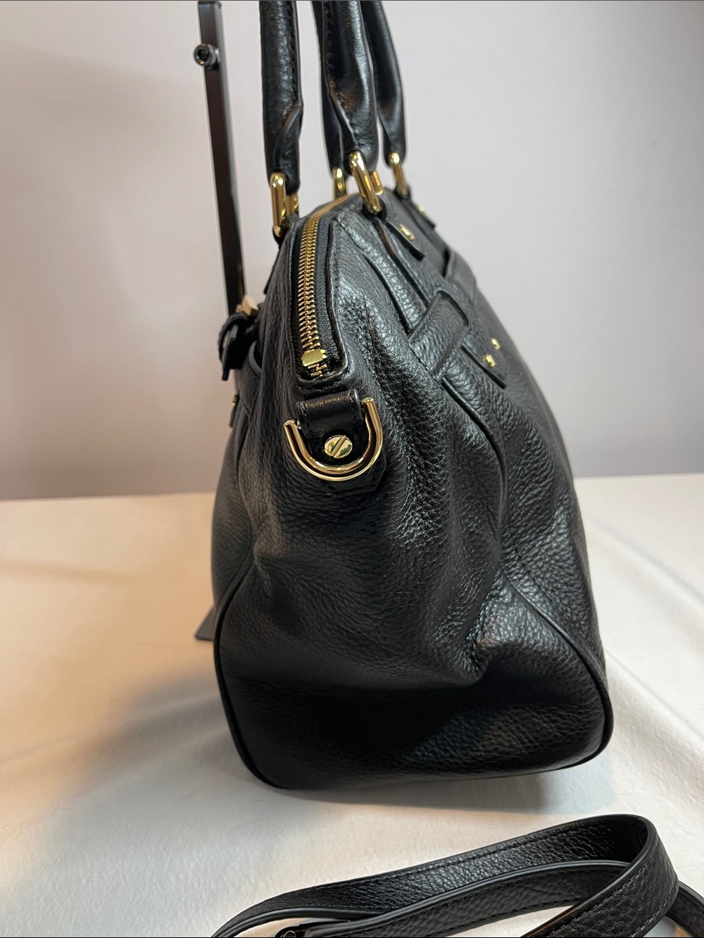 Michael Kors Hudson Black Soft Leather Belted Satchel Shoulder Bag - Picture 6 of 14
